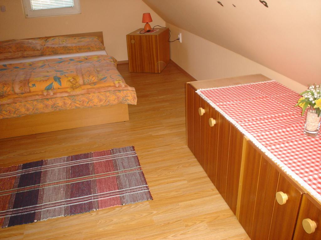 Podhajska Ubytovanie - D&B Konecna Trávnica Esterno foto